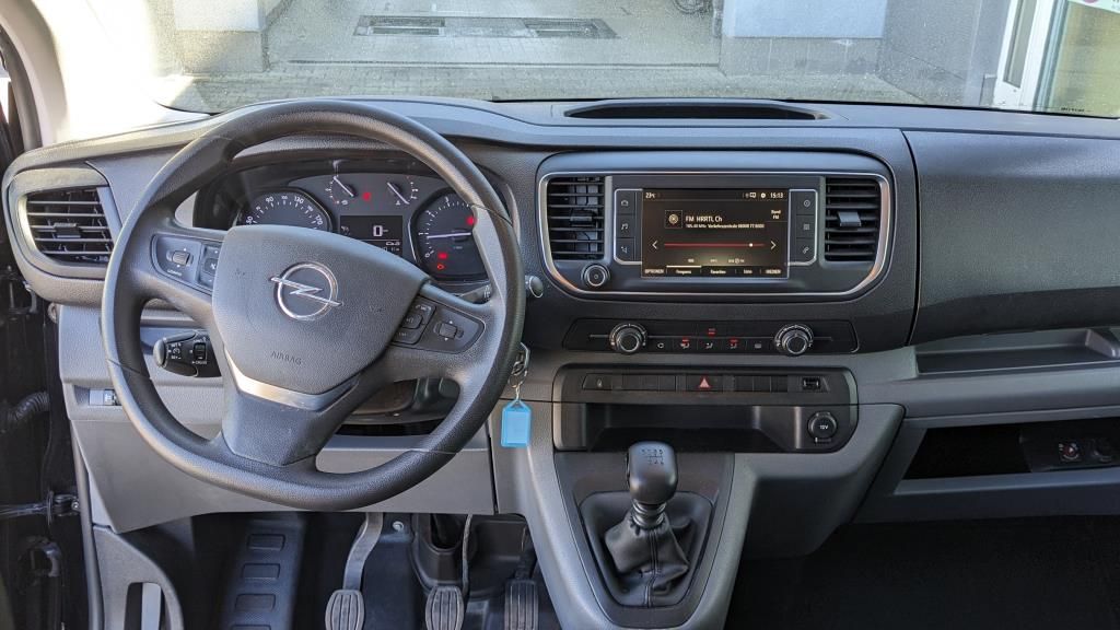 Autohaus Zimpel & Franke - Opel Vivaro Combi 9-Sitzer Navi Zusatzklima 2x Schieb - Bild 11 Autohaus Zimpel & Franke - Opel Vivaro Combi 9-Sitzer Navi Zusatzklima 2x Schieb - Bild 11