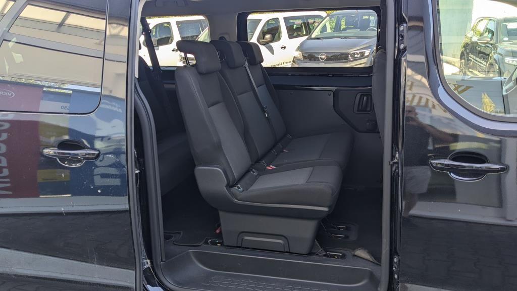 Autohaus Zimpel & Franke - Opel Vivaro Combi 9-Sitzer Navi Zusatzklima 2x Schieb - Bild 7 Autohaus Zimpel & Franke - Opel Vivaro Combi 9-Sitzer Navi Zusatzklima 2x Schieb - Bild 7