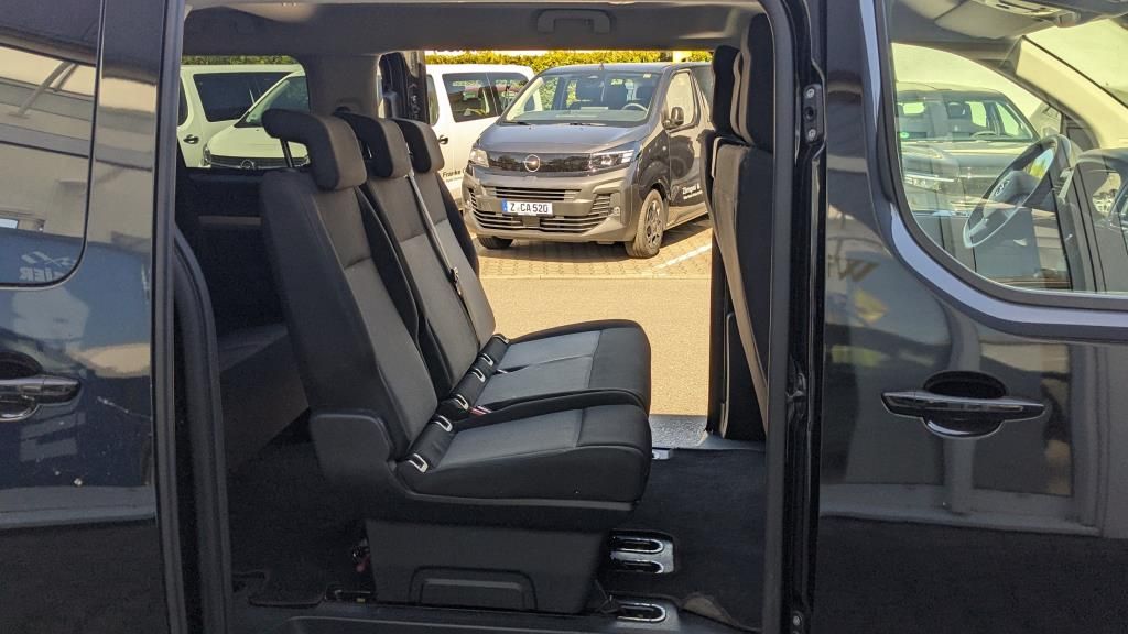 Autohaus Zimpel & Franke - Opel Vivaro Combi 9-Sitzer Navi Zusatzklima 2x Schieb - Bild 9 Autohaus Zimpel & Franke - Opel Vivaro Combi 9-Sitzer Navi Zusatzklima 2x Schieb - Bild 9
