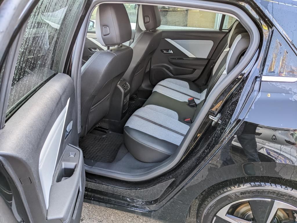 Autohaus Zimpel & Franke - Opel Astra Elegance Klimaaut. Frontscheibenheizung Na - Bild 8 Autohaus Zimpel & Franke - Opel Astra Elegance Klimaaut. Frontscheibenheizung Na - Bild 8