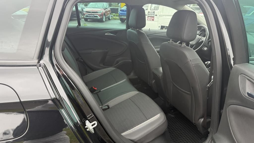 Autohaus Zimpel - Opel Astra Elegance 1.2T Kamera+Klimaautomatik+LED+SH - Bild 12 Autohaus Zimpel - Opel Astra Elegance 1.2T Kamera+Klimaautomatik+LED+SH - Bild 12
