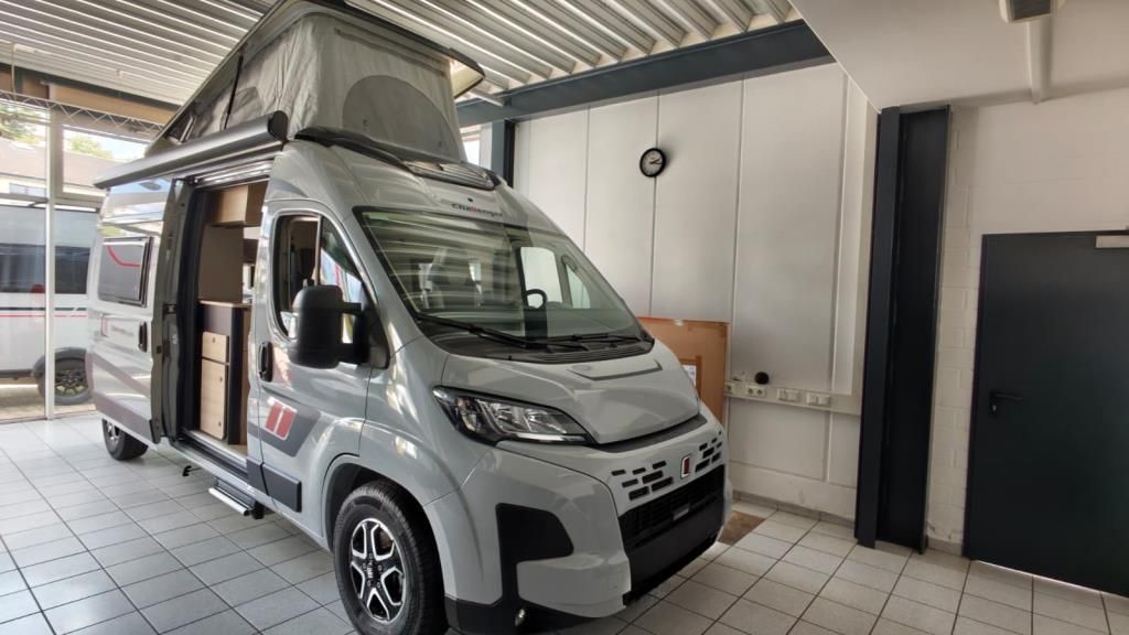 Autohaus Zimpel & Franke -  Challenger F+S Sport Automatik+Solar+Aufstelldach - Bild 1