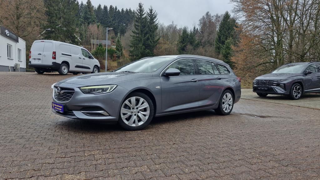 Autohaus Zimpel - Opel Insignia ST 2.0T Allrad Winterräder+AHZV+Head-Up
