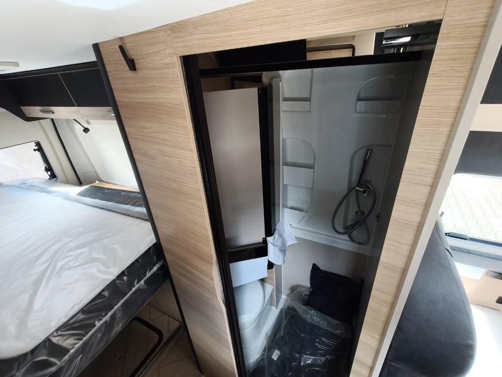 Autohaus Zimpel & Franke - Challenger V217 Cosy+Lithium +Automatik+Markise+Solar+Kamer - Bild 11 Autohaus Zimpel & Franke - Challenger V217 Cosy+Lithium +Automatik+Markise+Solar+Kamer - Bild 11