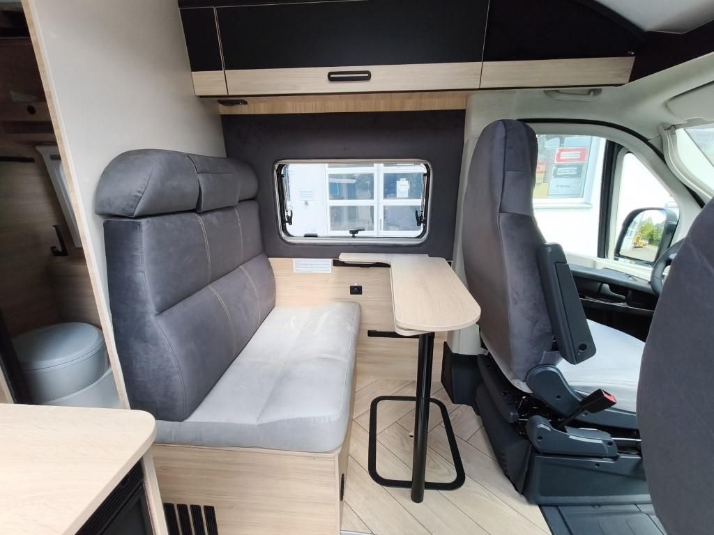 Autohaus Zimpel & Franke - Challenger V217 Cosy+Lithium +Automatik+Markise+Solar+Kamer - Bild 8 Autohaus Zimpel & Franke - Challenger V217 Cosy+Lithium +Automatik+Markise+Solar+Kamer - Bild 8