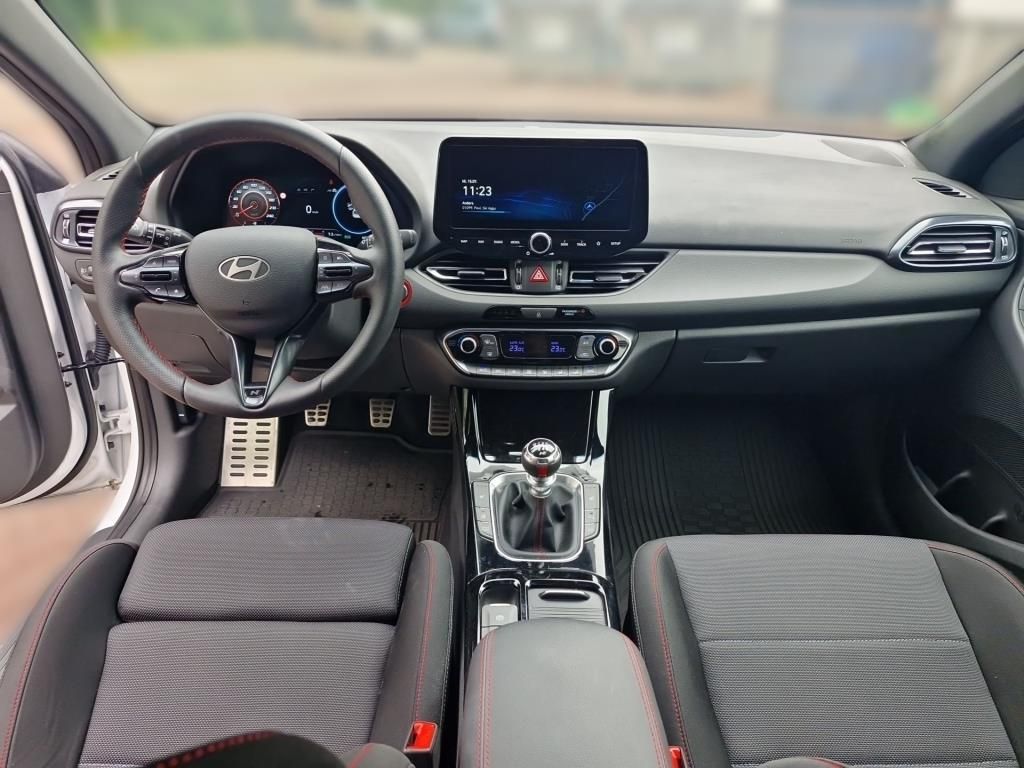 Autohaus Zimpel - Hyundai i30 Kombi N Line 1.5T Navi+Voll-LED+Smart-Key - Bild 11 Autohaus Zimpel - Hyundai i30 Kombi N Line 1.5T Navi+Voll-LED+Smart-Key - Bild 11