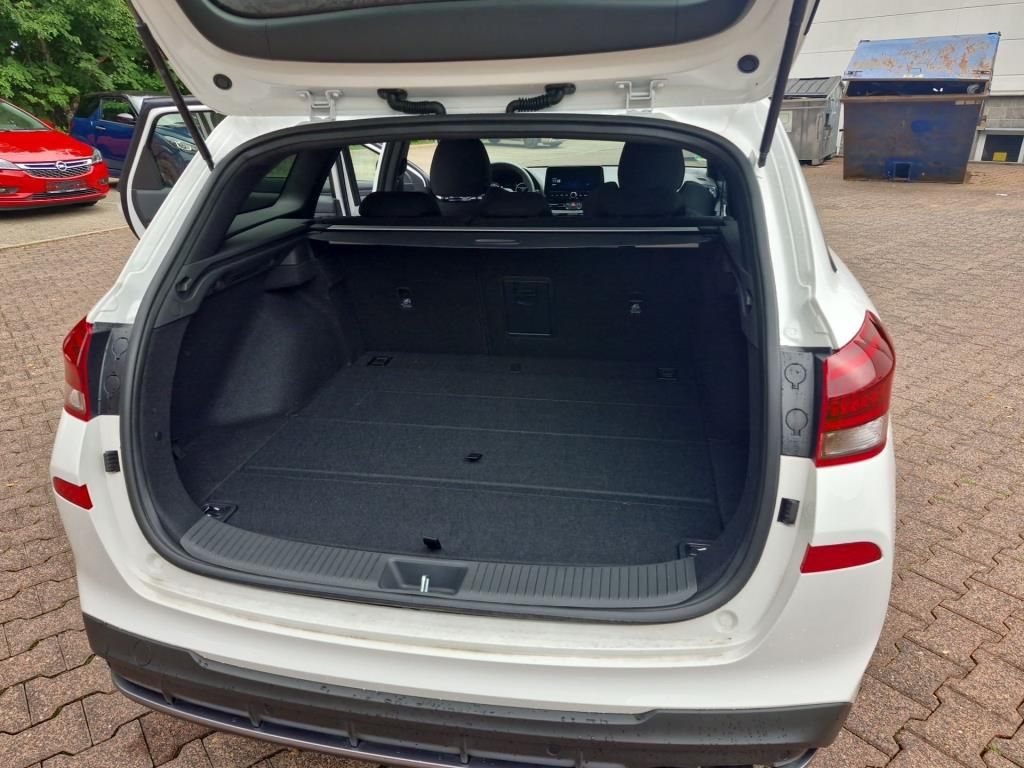Autohaus Zimpel - Hyundai i30 Kombi N Line 1.5T Navi+Voll-LED+Smart-Key - Bild 12 Autohaus Zimpel - Hyundai i30 Kombi N Line 1.5T Navi+Voll-LED+Smart-Key - Bild 12