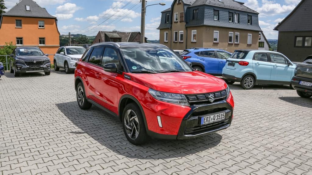 Autohaus Franke & Ebert -  Suzuki VITARA 1.4 COMFORT+ ALLGRIP 6AT LED+NAVI+AT+ALLR - Bild 2