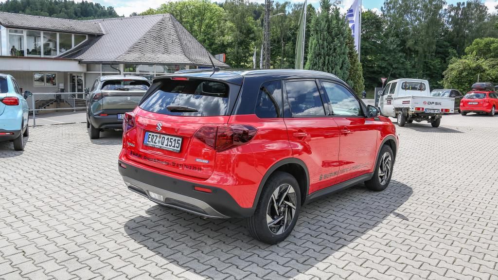 Autohaus Franke & Ebert -  Suzuki VITARA 1.4 COMFORT+ ALLGRIP 6AT LED+NAVI+AT+ALLR - Bild 3