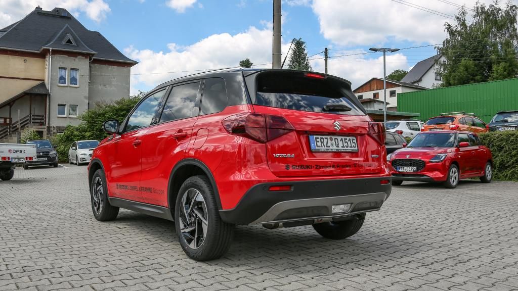 Autohaus Franke & Ebert -  Suzuki VITARA 1.4 COMFORT+ ALLGRIP 6AT LED+NAVI+AT+ALLR - Bild 4