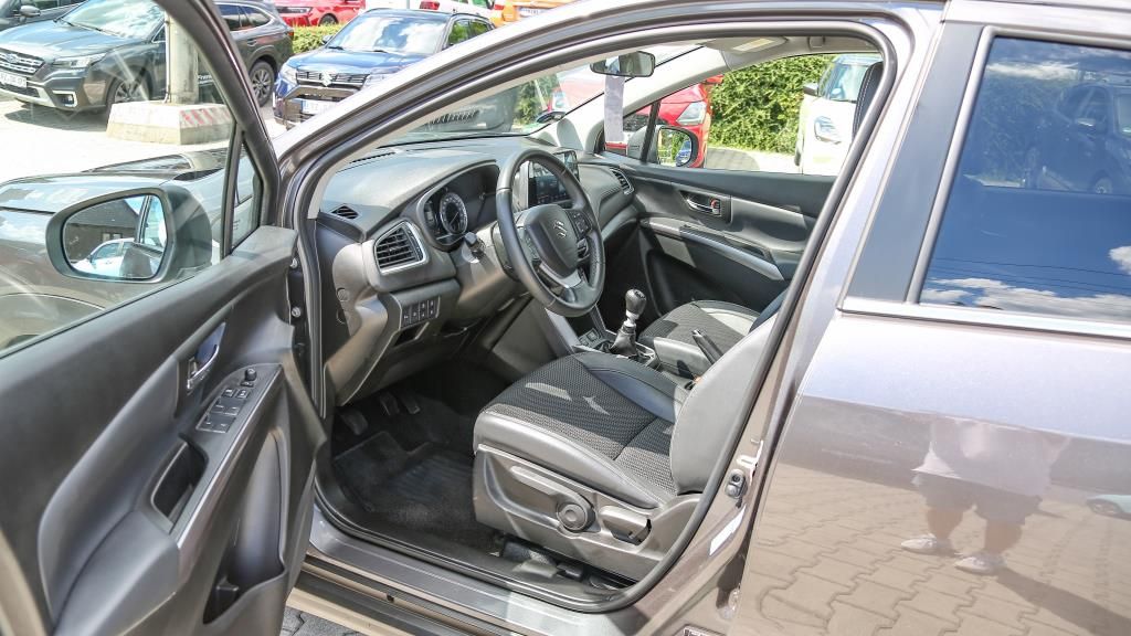 Autohaus Zimpel & Franke - Suzuki S-Cross 1.4 Comfort AHK+SHZ+LED+2WD - Bild 8 Autohaus Zimpel & Franke - Suzuki S-Cross 1.4 Comfort AHK+SHZ+LED+2WD - Bild 8