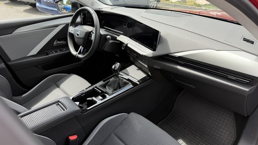 Autohaus Zimpel - Opel Astra Enjoy 1.2T 180Kamera+Klimaautomatik+SHZ+LH - Bild 10 Autohaus Zimpel - Opel Astra Enjoy 1.2T 180Kamera+Klimaautomatik+SHZ+LH - Bild 10
