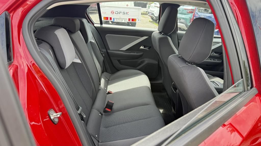 Autohaus Zimpel - Opel Astra Enjoy 1.2T 180Kamera+Klimaautomatik+SHZ+LH - Bild 12 Autohaus Zimpel - Opel Astra Enjoy 1.2T 180Kamera+Klimaautomatik+SHZ+LH - Bild 12