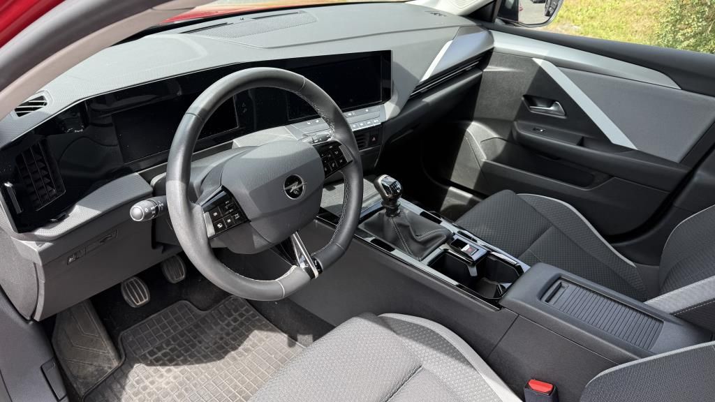 Autohaus Zimpel - Opel Astra Enjoy 1.2T 180Kamera+Klimaautomatik+SHZ+LH - Bild 9 Autohaus Zimpel - Opel Astra Enjoy 1.2T 180Kamera+Klimaautomatik+SHZ+LH - Bild 9