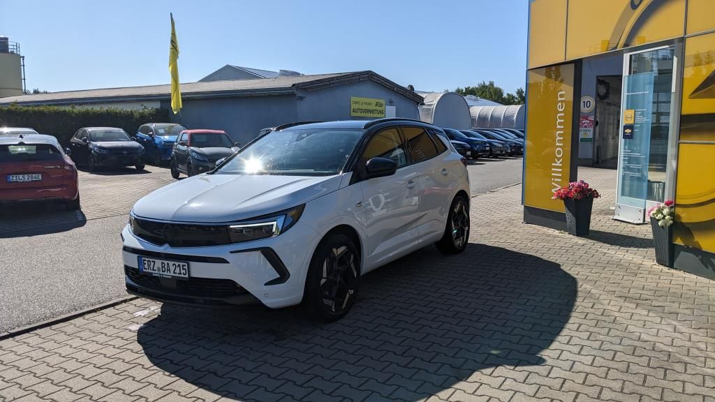 Autohaus Zimpel & Franke -  Opel GRANDLAND GSe Hybrid Allrad 221kW 300 PS - Bild 2
