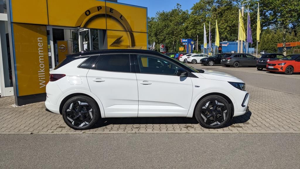Autohaus Zimpel & Franke -  Opel GRANDLAND GSe Hybrid Allrad 221kW 300 PS - Bild 4