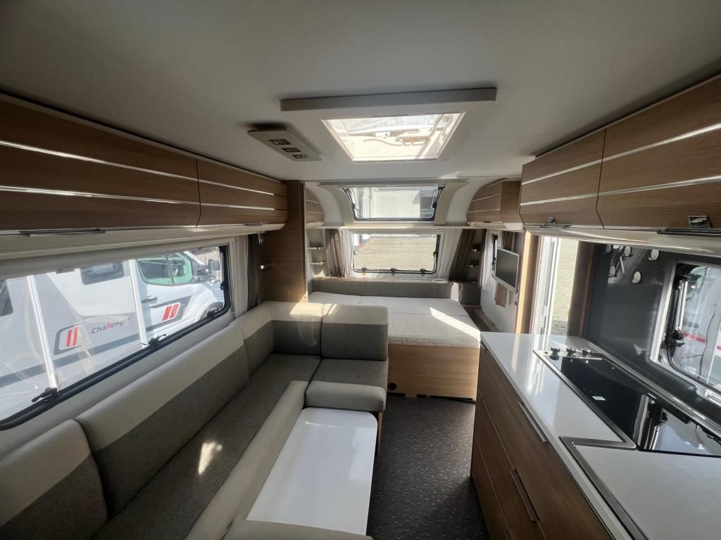Autohaus Zimpel & Franke - Adria Adora 573PT SAT+TV+Mover+HUGas NEU - Bild 5 Autohaus Zimpel & Franke - Adria Adora 573PT SAT+TV+Mover+HUGas NEU - Bild 5