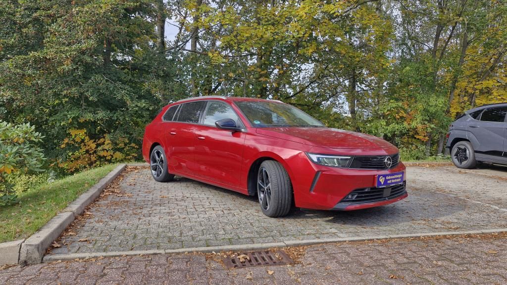 Autohaus Zimpel - Opel Astra ST 1.2T Elegance Navi+Keyless+NSW - Bild 2 Autohaus Zimpel - Opel Astra ST 1.2T Elegance Navi+Keyless+NSW - Bild 2